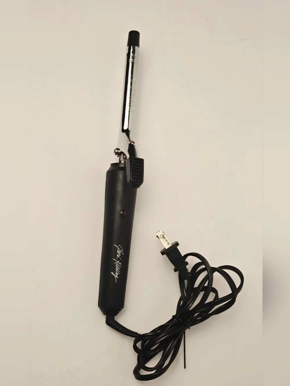 Conair Jheri Redding 1.5” Curling Iron Black Classic Hot Tool - Picture 1 of 8